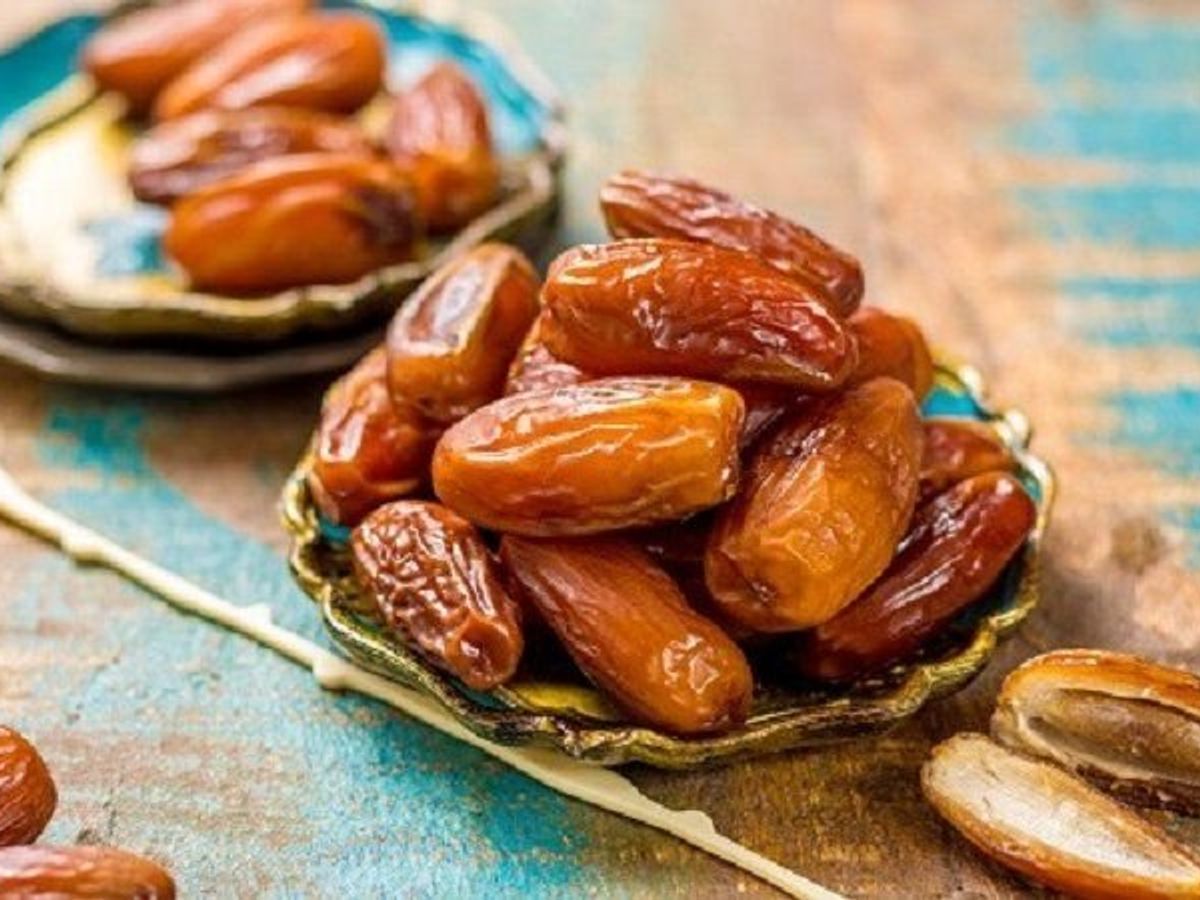 Dates Khajoor Dates Ke Fayde य ह खज र क फ यद और न कस न ज न इस ख न क सह तर क Khajoor Ke Faayde In Hindi Health Benefits Of Eating Dates Health Tips In