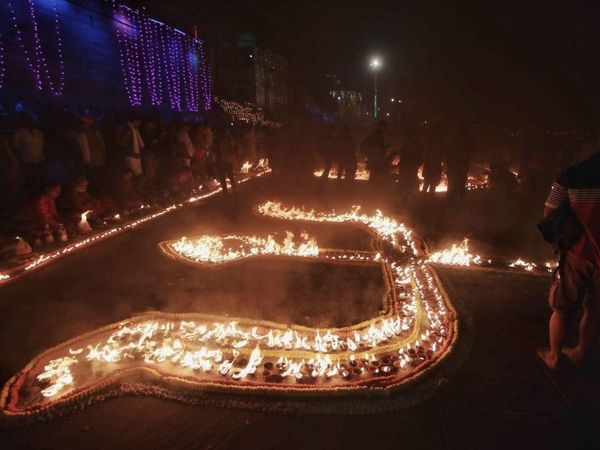 varanasi dev diwali