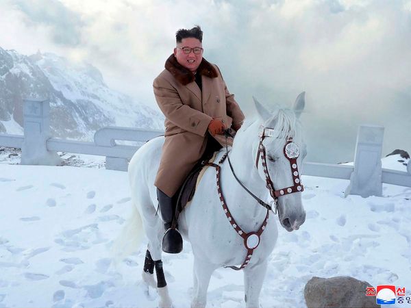 Kim Jong Un rides white horse to climb Mount Paektu in North Korea 