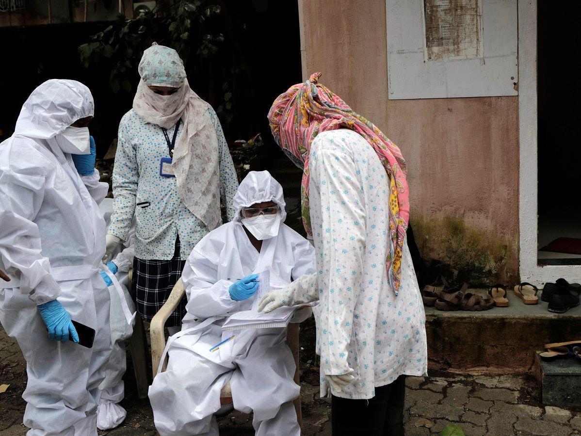 Coronavirus News Update: बढ़ते संक्रमण के बीच रिकवरी रेट में सुधार, मृत्यु दर में लगातार आ रही गिरावट