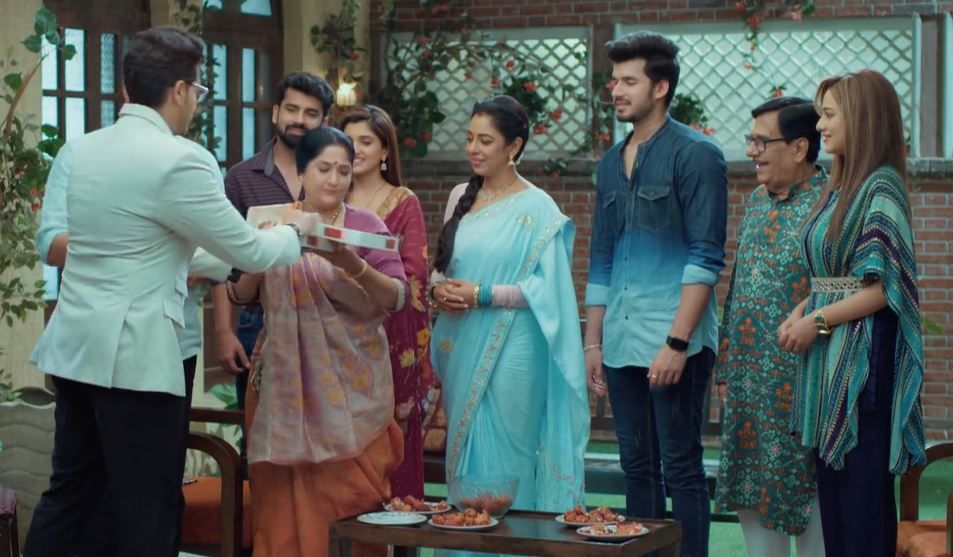 Anupama 10 June 2022 Episode Written Update Barkha Hatches Plan