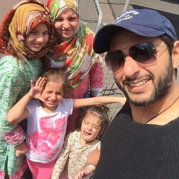 Shahid Afridi daughter Aqsa Afridi photos