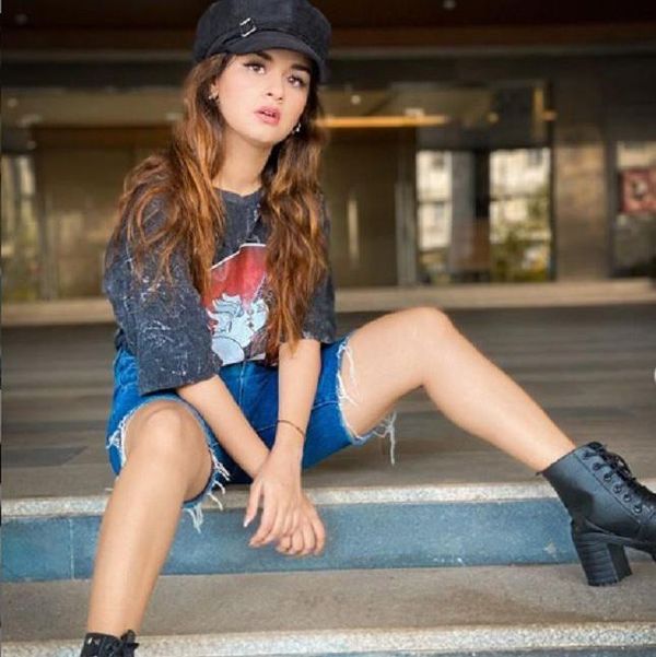 TV actress Avneet Kaur Image