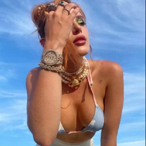 Bella Thorne glamorous photos