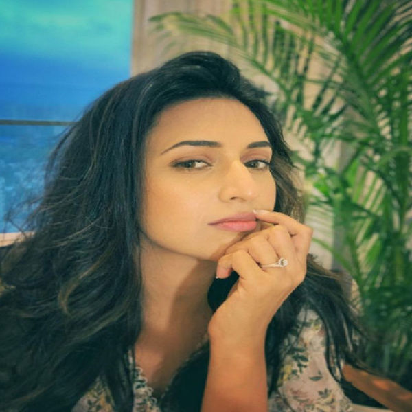 बिना मेकअप के भी दिव्यांका बेहद खूबसूरत लगती हैं