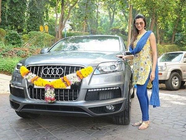 Deepika Padukone luxurious car collection