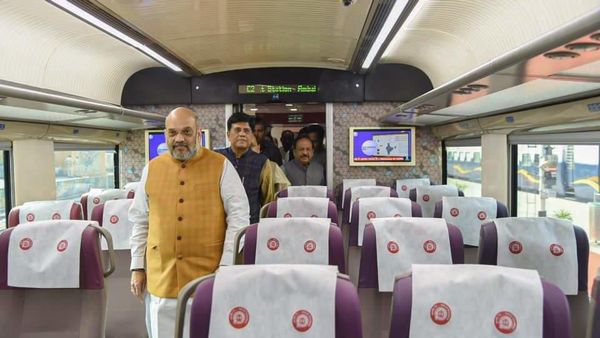 vande bharat, vande bharat express, delhi to katra vande bharat