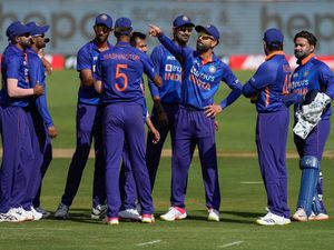 India vs West Indies 1st ODI Live Score
