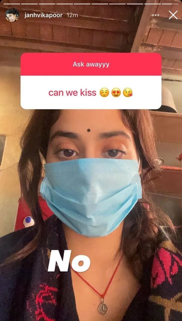 Janhvi Kapoor no kiss reply