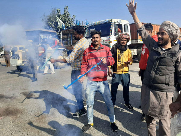 Farmers Returning Pics