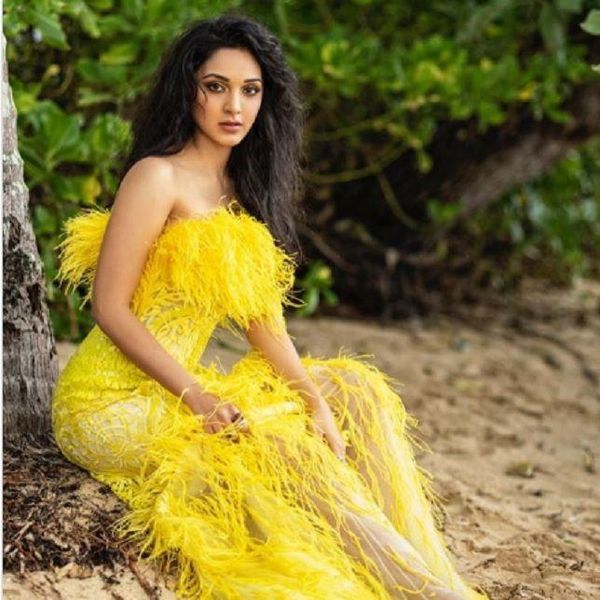 Actress troll for their outfits