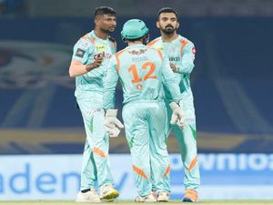 IPL 2022, LSG vs DC Live