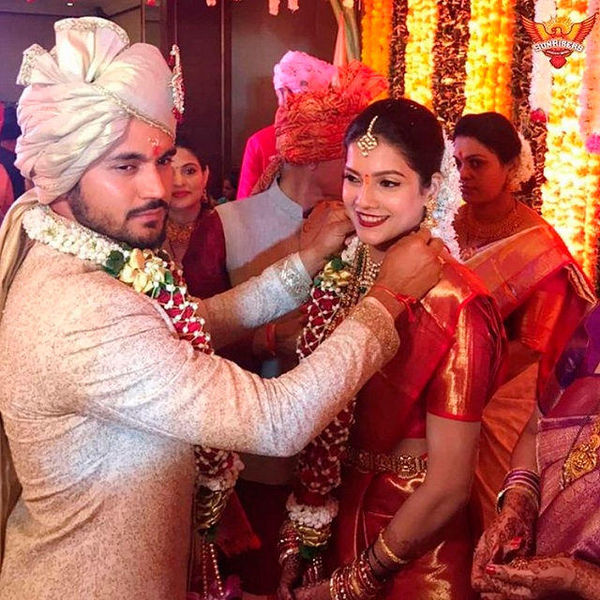 Manish Ashrita Marriage