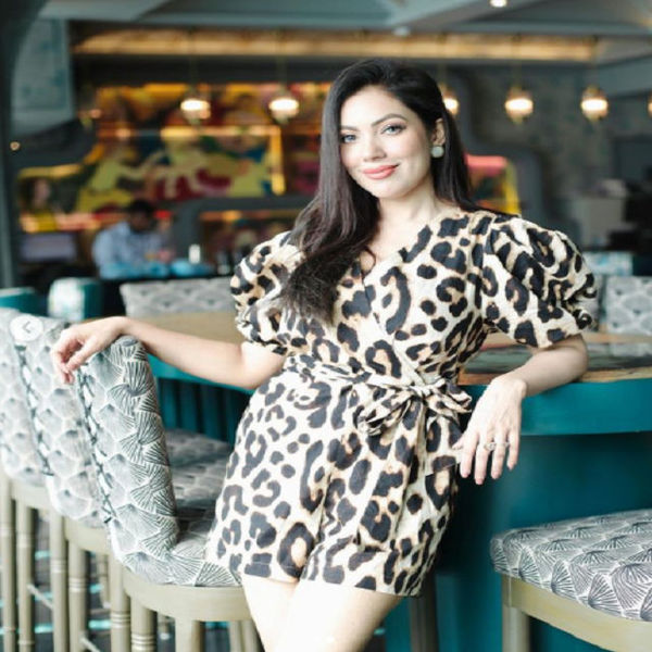 मुनमुन इस फोटो में काफी खूबसूरत लग रही हैं