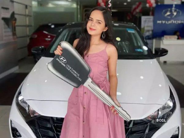 TV celebs luxury cars