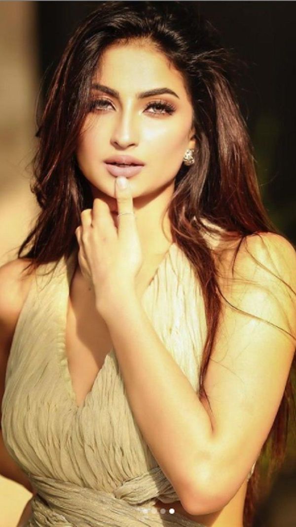 Shweta Tiwari daughter photos