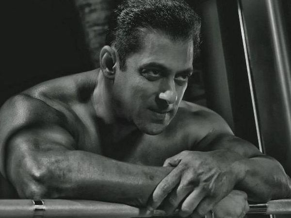 Salman Khan Shirtless Photos