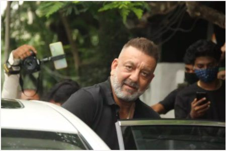 Sanjay Dutta outside the Salon