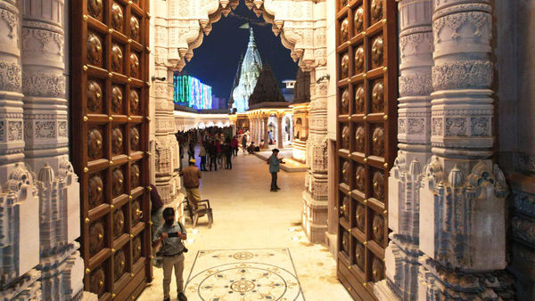 Shri Kashi Vishwanath Dham Photos