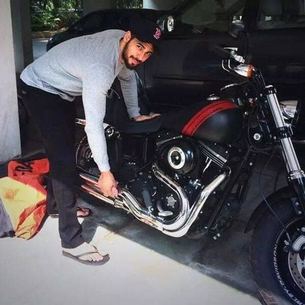 Sidharth Malhotra Harley-Davidson bike