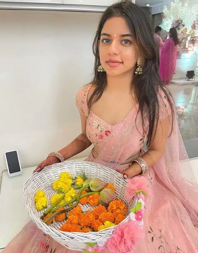 Suhana Duplicate Isha Jain