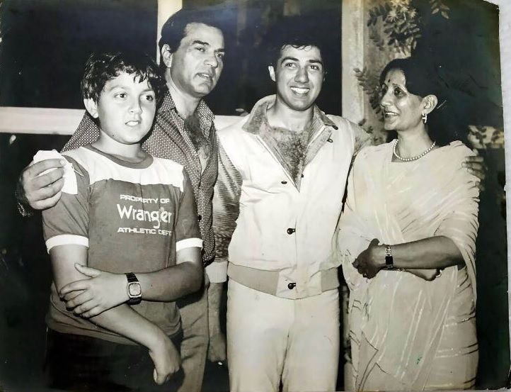 Sunny Dharmendra family