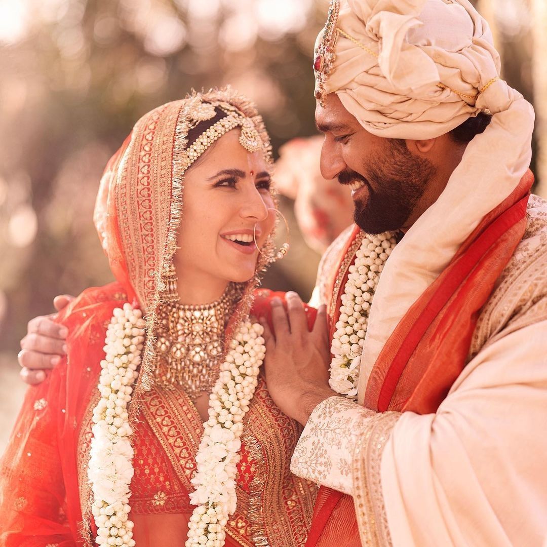 Vicky Katrina wedding pics released on instagram