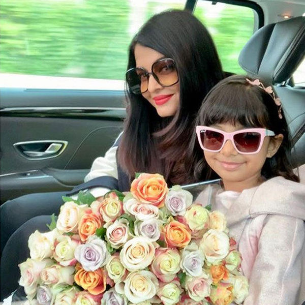 Aishwarya Rai Bachchan with Aaradhya Bachchan