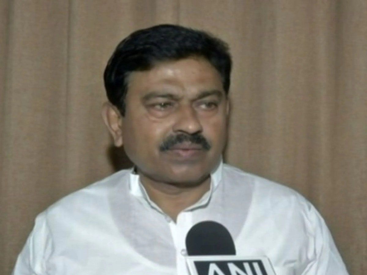 अजय मिश्रा को मिल जाएगा अभयदान ! ब्राह्मण वोट और छवि के बीच फंसी BJP