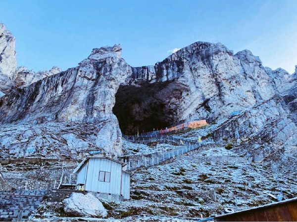 Amarnath Cave Temple snowfall pictures