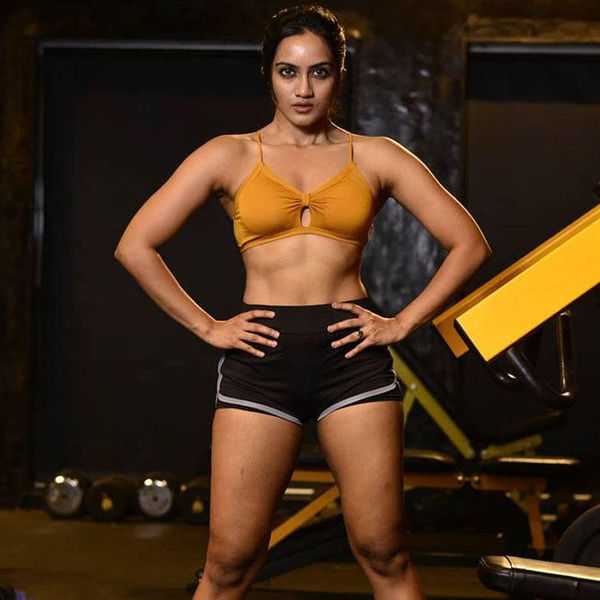 Amika Shail, Bollywood Actress, TV Actress, Mirzapur 2, Laxmii, akshay kumar, Amika Shail Facts, Ami