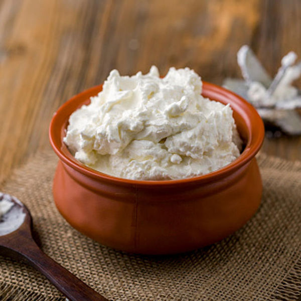 safed Makkhan ke fayde in hindi