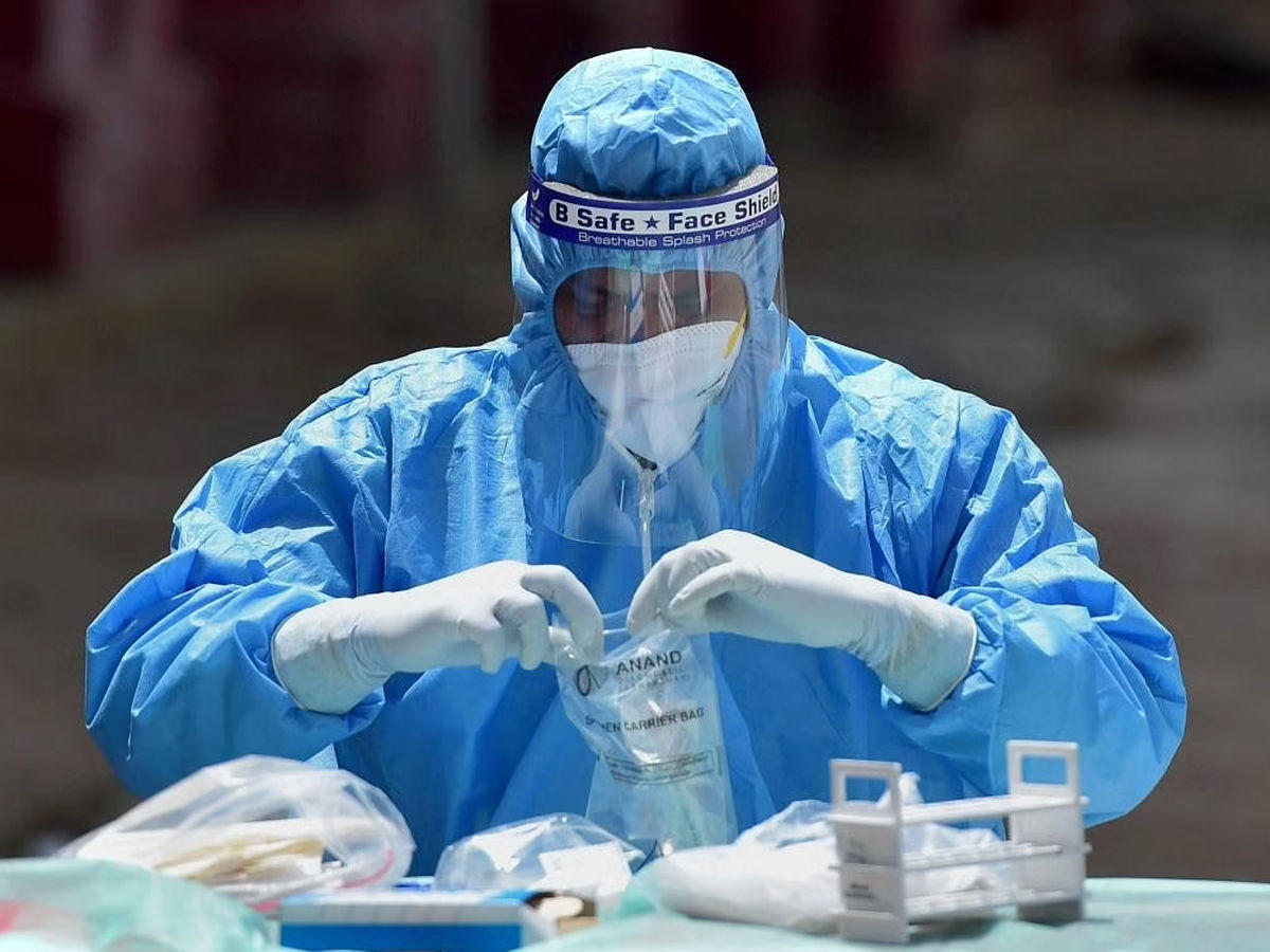 Covid Cases: दिल्ली में तेजी से बढ़े कोविड के नए वेरिएंट के मामले, 38 प्रतिशत नमूनों में पाया गया Omicron