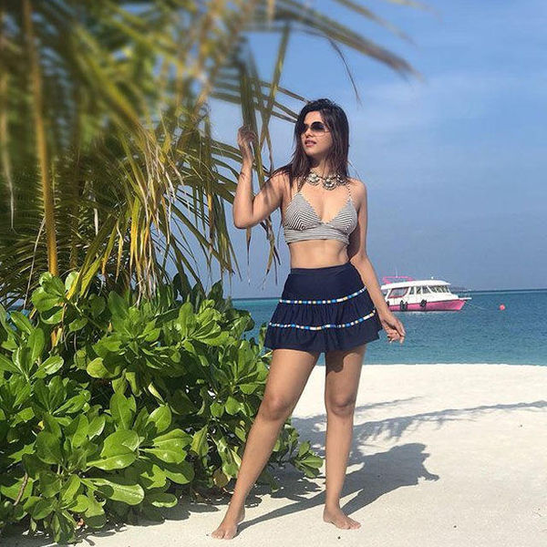 Dalljiet Kaur, TV Actress Dalljiet Kaur, Bigg Boss 13 Contestant Dalljiet Kaur, Dalljiet Kaur Hot An