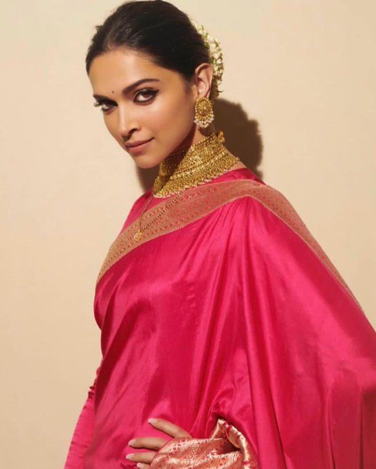 pink sarees photos, pink saree style tips, pink sarees inspired by bollywood actress