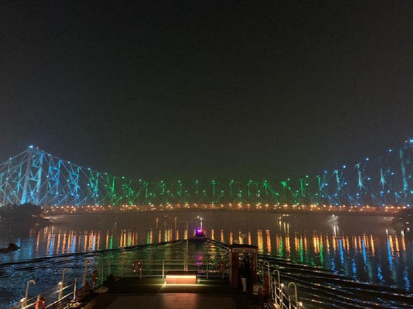 howrah bridge, kolkata, PM Modi