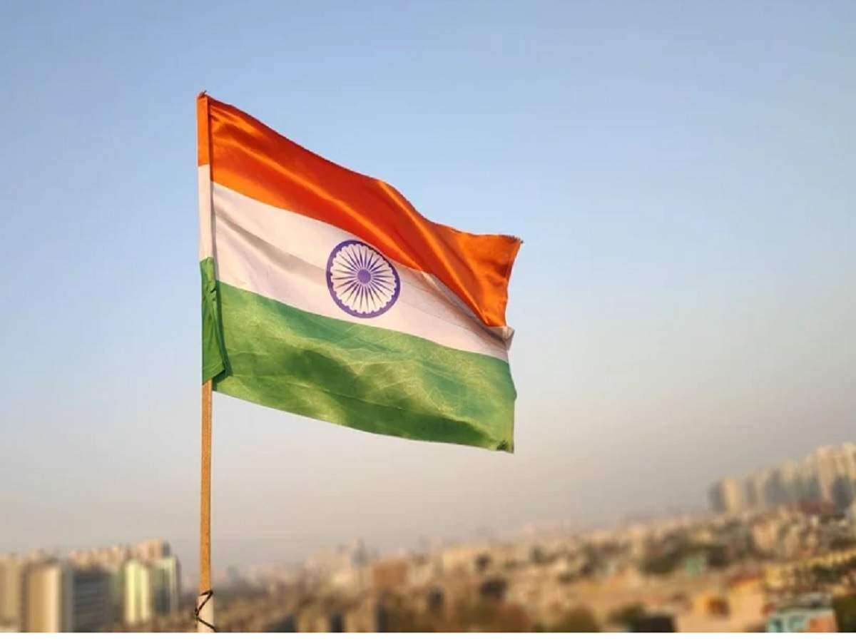 Essay on Indian National Flag, Indian National Flag Image, Indian National Flag size, Indian National Flag photo, तिरंगा झंडा पर न‍िबंध, तिरंगा झंडा फोटो, तिरंगा झंडा का च‍ित्र, तिरंगा झंडा पर दस लाइन, भारतीय राष्ट्रीय ध्वज