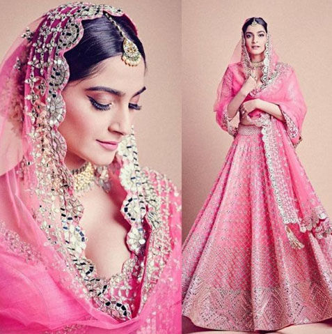Glamor Elements for Karwa Chauth : Outfit ideas for 2022 – The Loom Blog