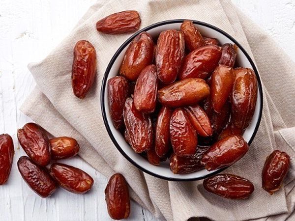 Benefits of eating dates in pregnancy in hindi khajoor khane ke fayde
