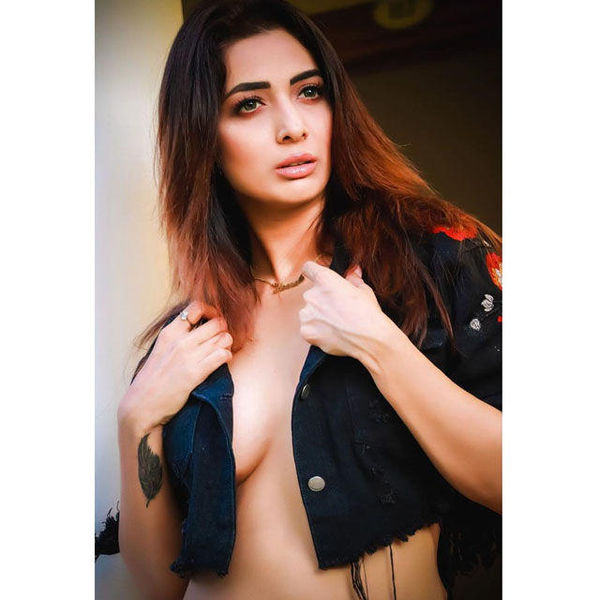 Malaika Arora, Malaika Arora Look Alike, Malaika Arora Heena Panchal, Heena Panchal, Heena Panchal S