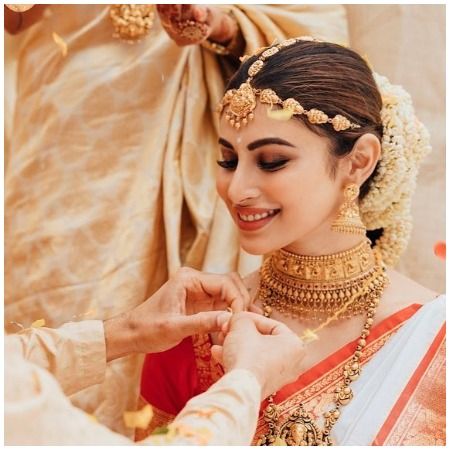 mouni roy