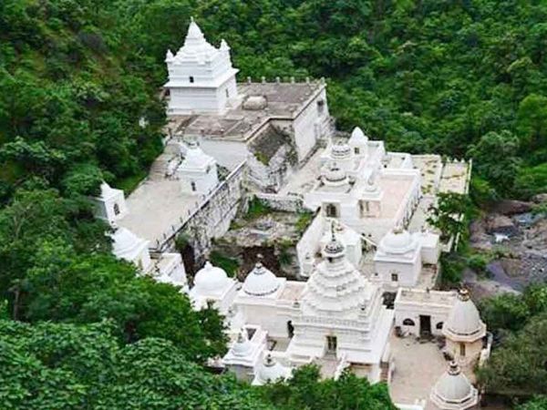  Muktagiri Jain Teerth Temple