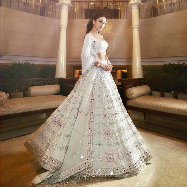 Sara Ali Khan Lehenga Photo 4