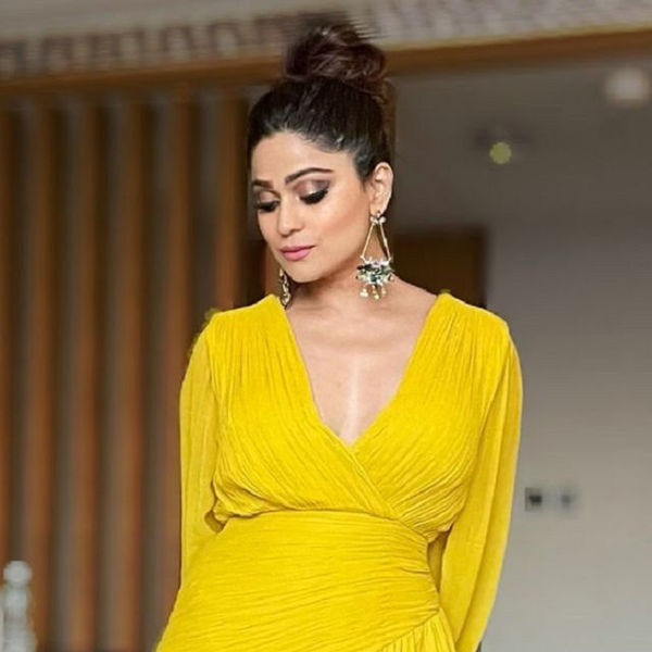 शमिता की खूबसूरत फोटो हुई ट्वीटर पर वायरल