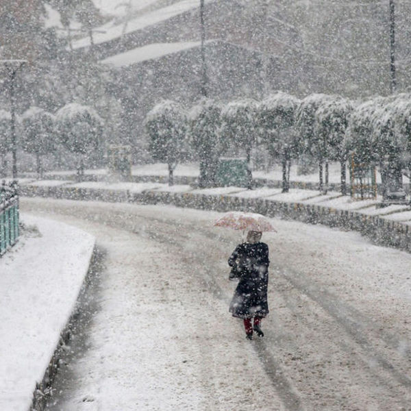 first snowfall in kashmir in november 2019 see photos