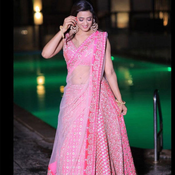 भाई की शादी में पिंक लहंगे में Shweta Tiwari ने लूटी महफिल, 39 की उम्र में अपने लुक से लोगों को बनाया दीवाना, shweta tiwari look stunning in pink lehenga actress shares