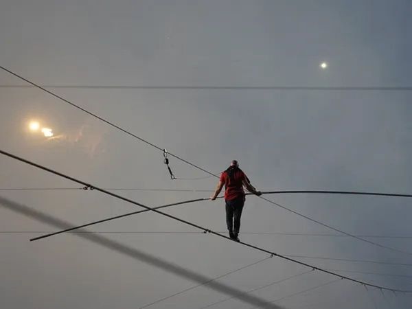 1,800 feet high wire