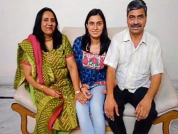 Tejaswi rana, tejasvi rana ias biography, who is tejaswi rana, ias success story, ias success story in hindi, ias topper success story