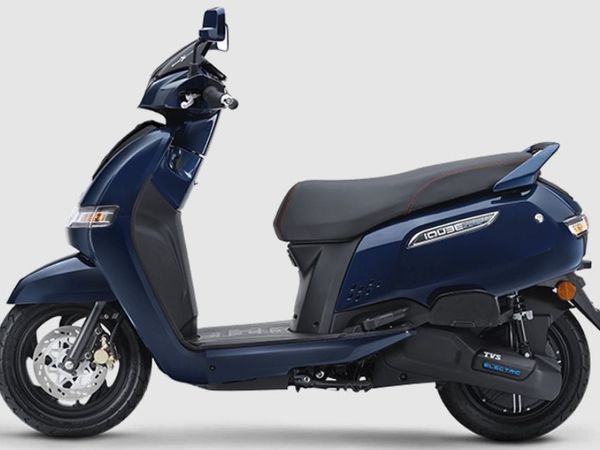 2022 TVS iQube 