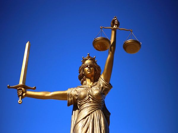 2 woman gets death sentence 